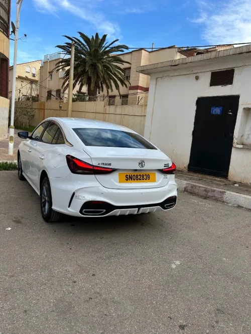 MG MG5 2025 MG5 Luxury Edition