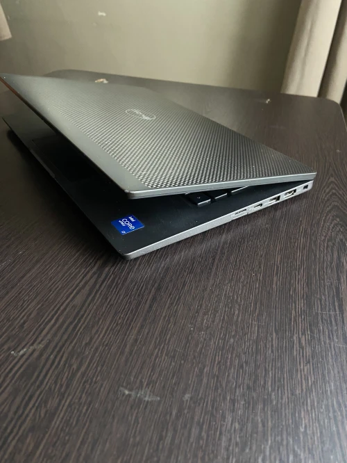 Dell Latitude 7320  Performance / Élégance