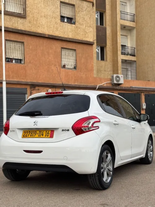 Peugeot 208 2014 208