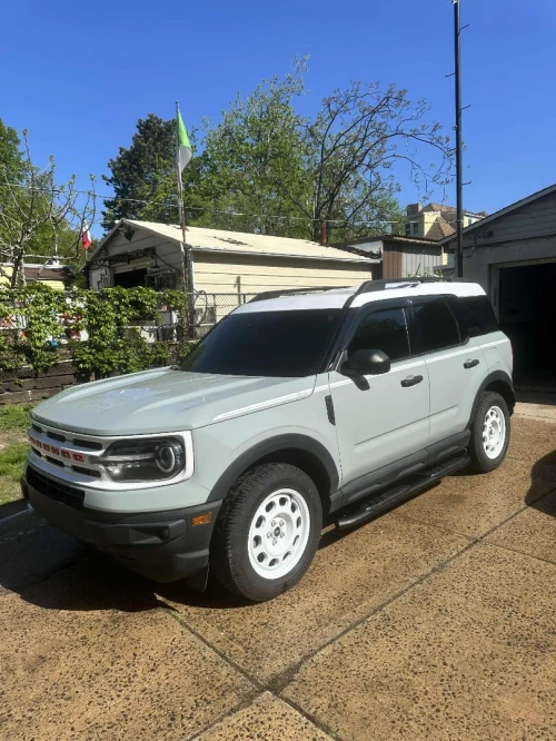 Ford BRONCO Heritage 2023 
