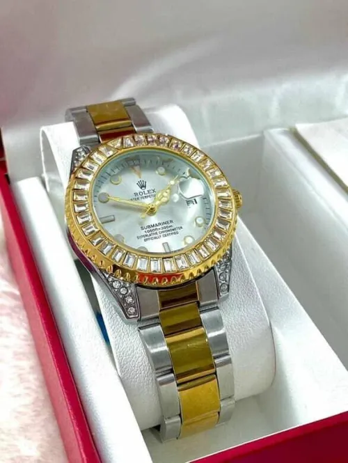 Rolex famme de classe 