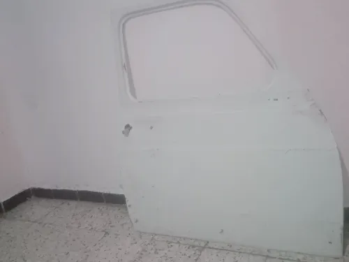 أبواب الجهة اليمنى R4