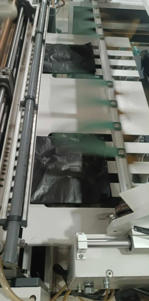 Extrudeuse et 2 Achou