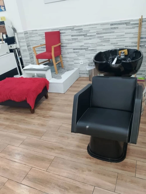 Salon de coiffure et esthétique 