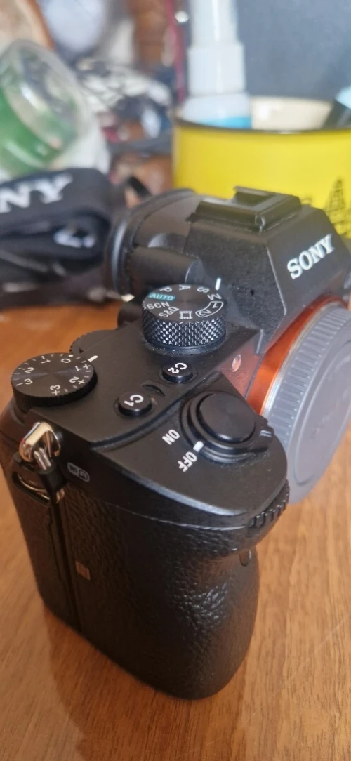Sony Alpha 7 iii neuve/Sigma ART  DG GN II 24/70mm f2.8 / Carte Mémoire 128 Gb / 2*Batterie Original