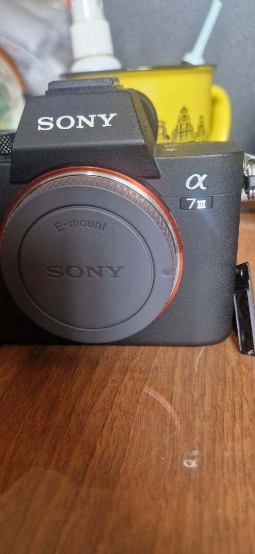 Sony Alpha 7 iii neuve/Sigma ART  DG GN II 24/70mm f2.8 / Carte Mémoire 128 Gb / 2*Batterie Original