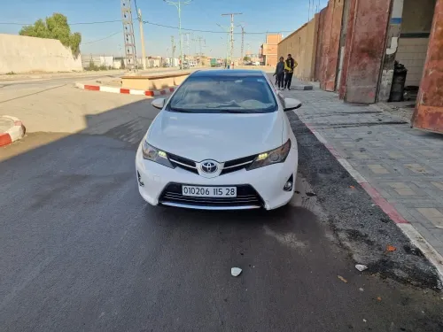 Toyota Auris 2015 Dynamique +