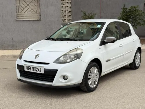 Renault Clio 3 2012 Night and Day