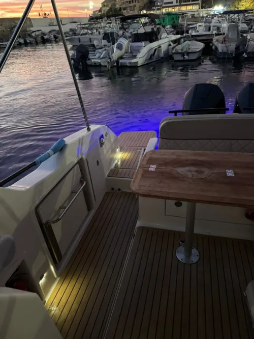 Bateau 2025 avec remorque 9ML 2x250ch V8 verado 