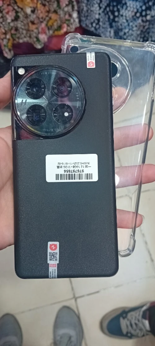 One plus 12r 512g 16 ram N.m