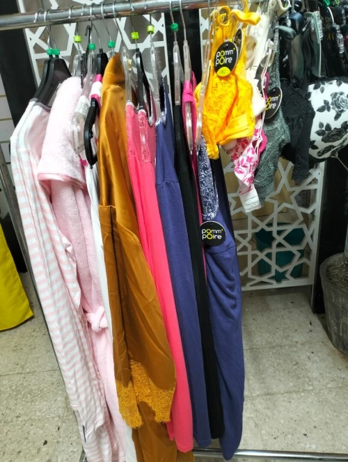 Sous vêtements féminine
