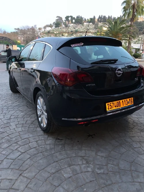 Opel Astra j 2013 Cosmos