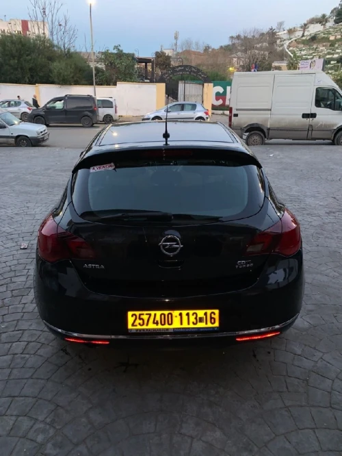 Opel Astra j 2013 Cosmos