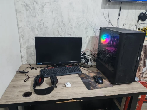 Pc Gamer afar