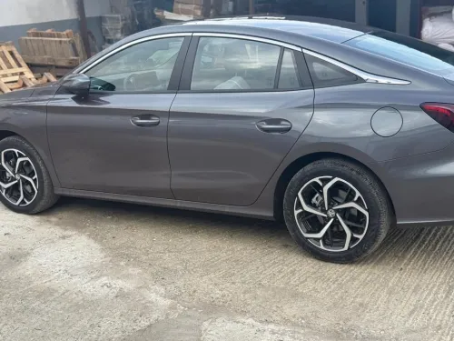 MG 5 2025 300tGi