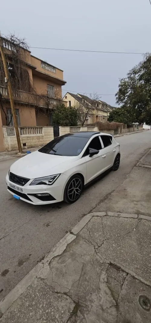 Seat Leon 2019 FR beats