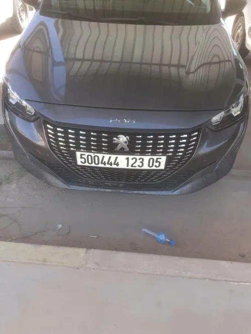 Peugeot 208 2023 Allure Pack