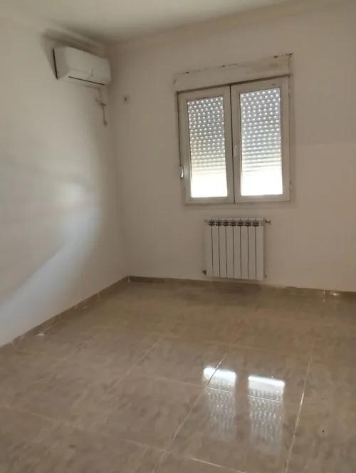 Location Appartement F4 Alger Rahmania