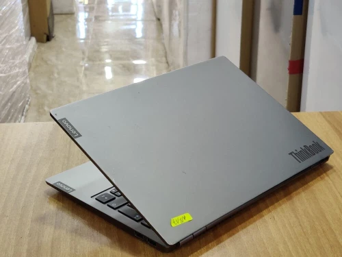 THINKBOOK  / INTEL I7 10 EME / 4 G / 128 / 14 FHD