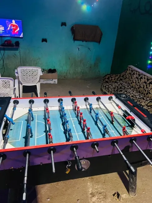 BILLIARD et baby foot et Play 4