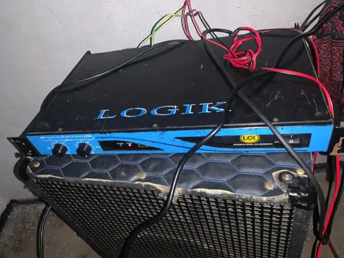 Lot sonorisation caba et occasion ( table de mixage , amplie cable .. )