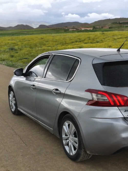 Peugeot 308 2015 