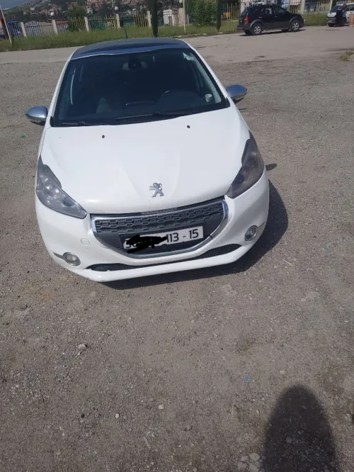Peugeot 208 2013 Allure