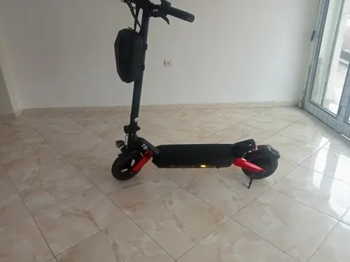 isinwheel T8 Electric Scooter
