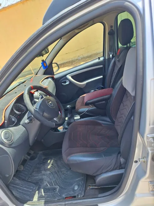 Dacia Duster 2013 