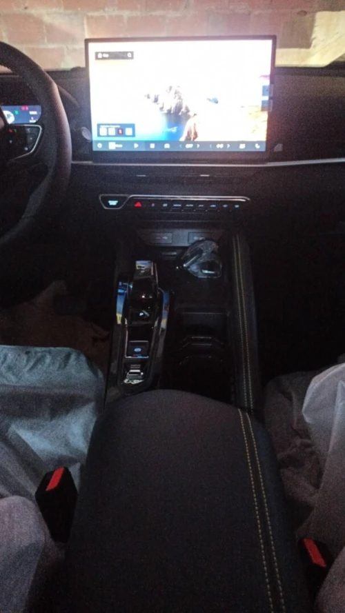 Geely Coolray 2026 