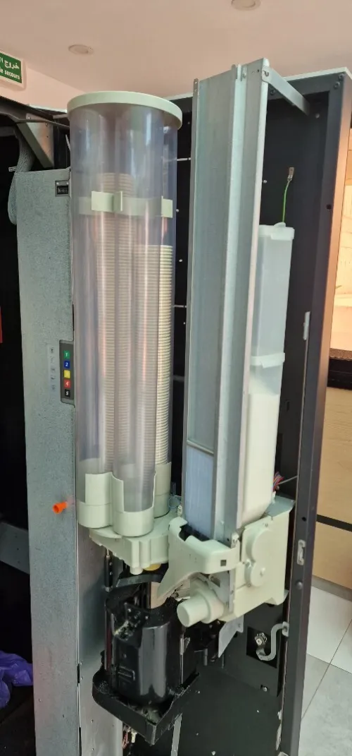 DISTRIBUTEUR AUTOMATIQUE SNACK+CAFE