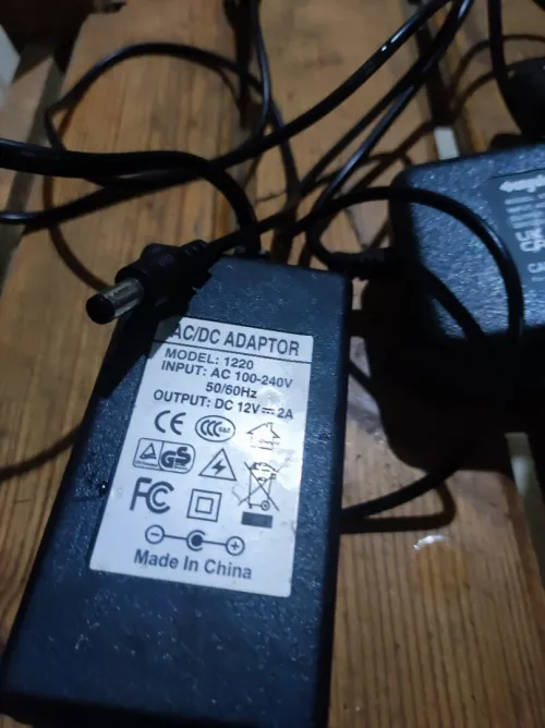 Chargeur vélo trotinette 24 v -12 v