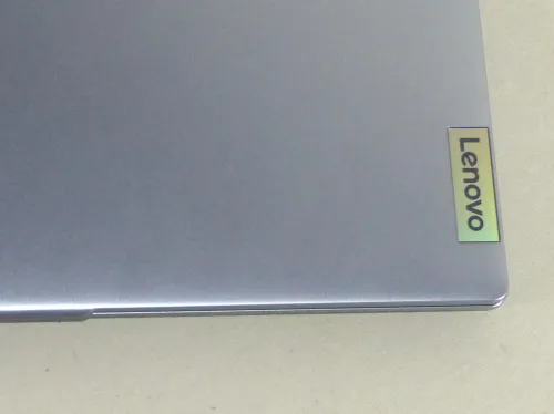 Lenovo  IdeaPad Slim 3 15AMN8