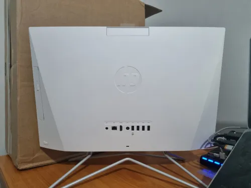 HP All in One AIO 22 avec double carte graphique