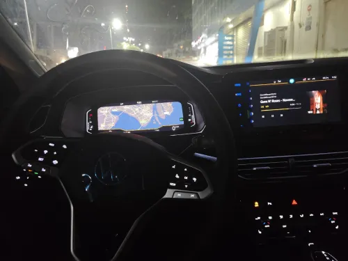 Volkswagen Tharu 2025 Xr