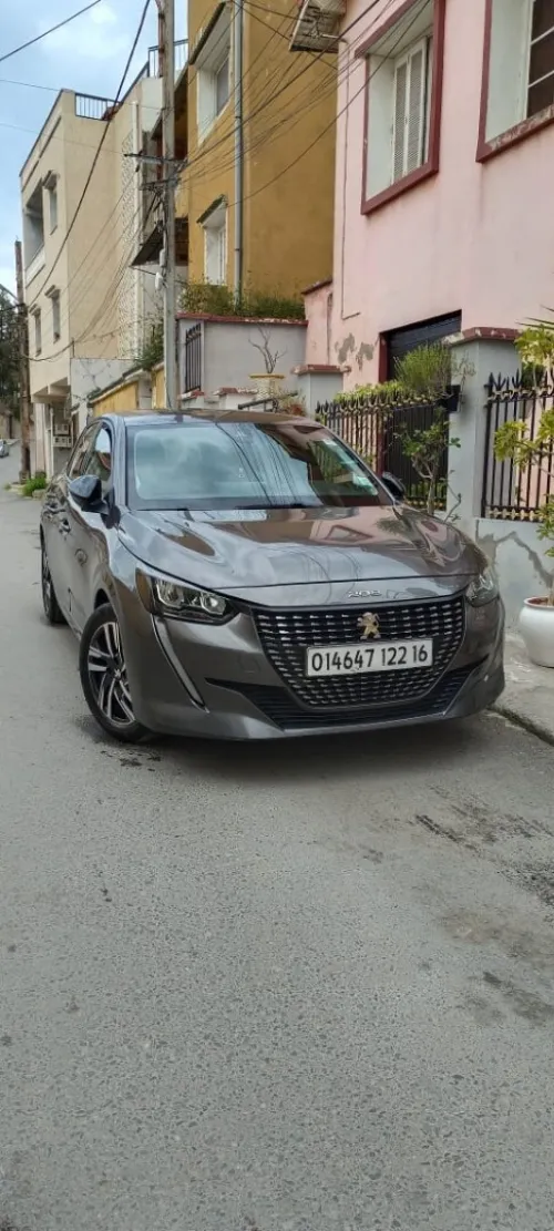 Peugeot 208 2022 Allure