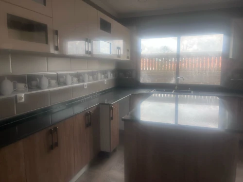 Location Appartement Niveau de villa F6 Alger Hraoua