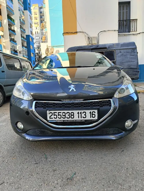 Peugeot 208 2013 Allure