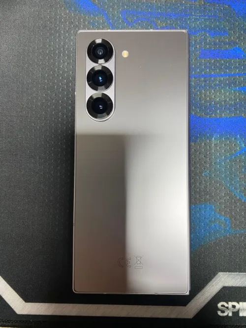 Samsung Z fold 6 12/256