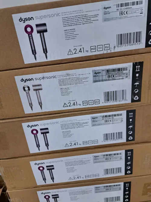 SÈCHE CHEVEUX DYSON SUPERSONIC AVEC 4 ACCESSOIRE 