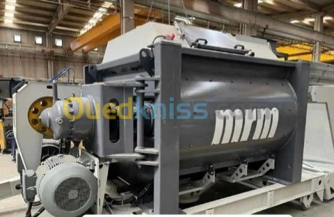 Pièce centrale a beton بيع قطاع غيار 