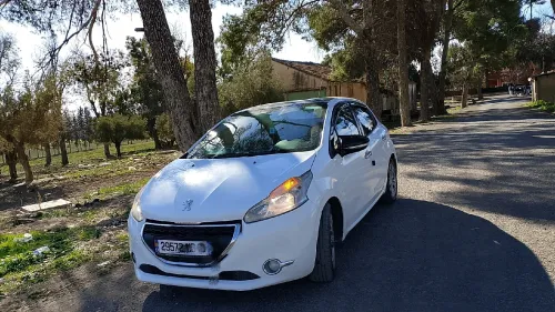 Peugeot 208 2013 Active