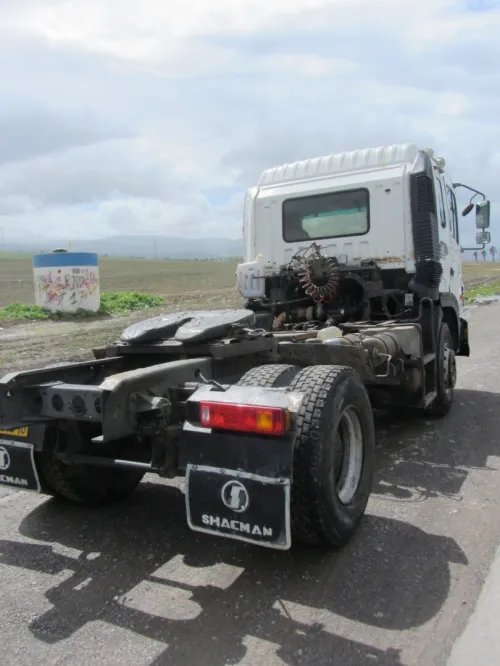 Shacman 4X2 JAC semi remorque 2013