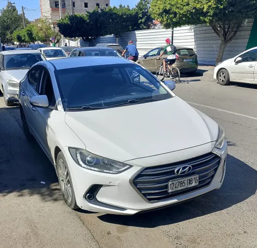 Hyundai Elantra 2018 GLS