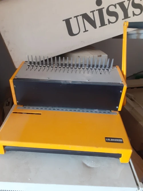Vend lot de meubles de bureau