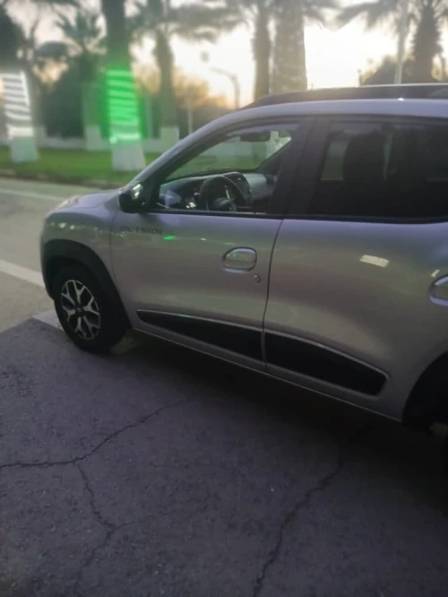 Renault Kwid 2023 Outsider