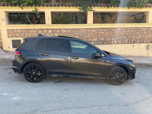 Volkswagen Golf 8 2025 R-Line