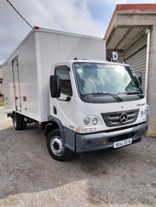 Mercedes man Accelo 915 2022