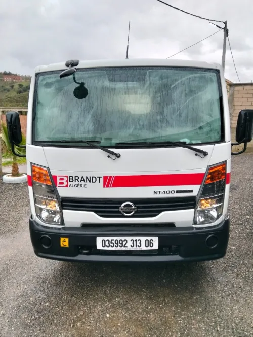 NT 400 Nissan 2013