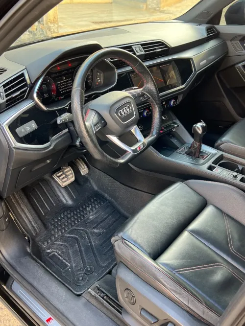 Audi Q3 2022 S Line
